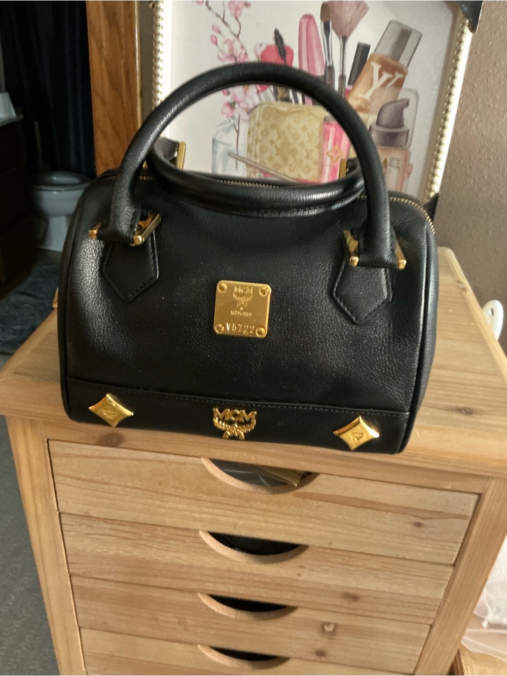 MCM München Black Leather Boston Satchel Gold Hardware - Picture 1 of 14